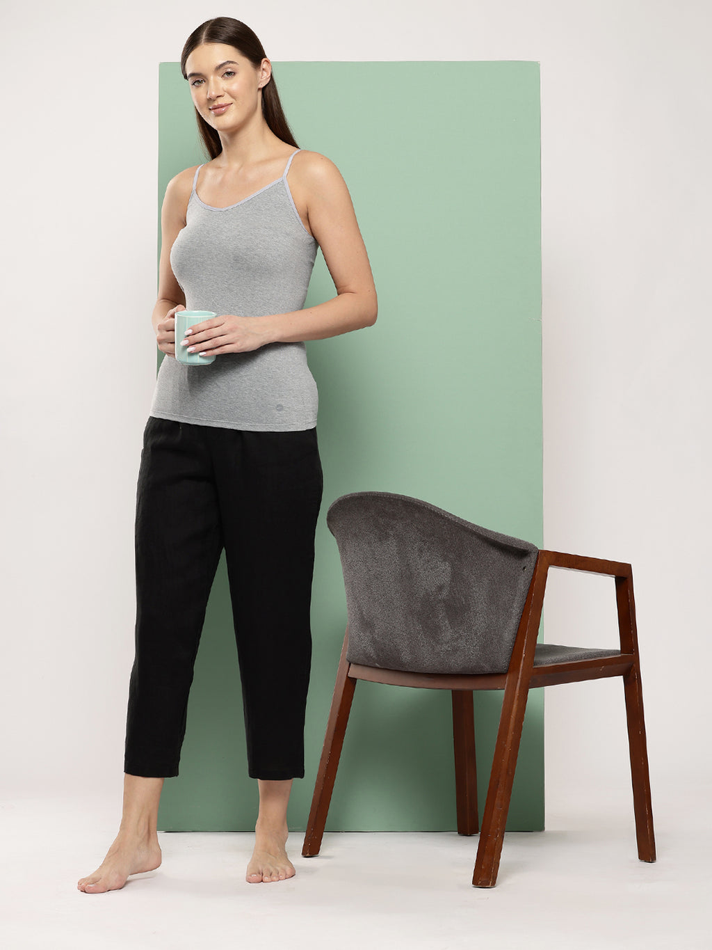 Women’s Solid V-Neck Sleeveless Tank Top Camisole (Pack of 2)